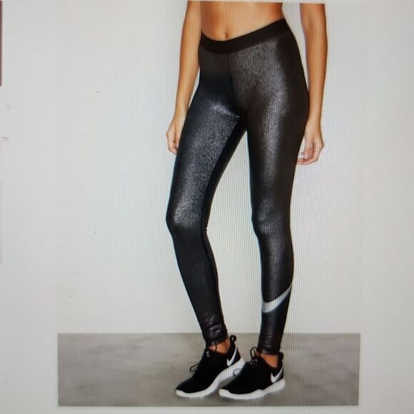 - Nike pro tight sparkle leggings size medium - Picture 1 of 11